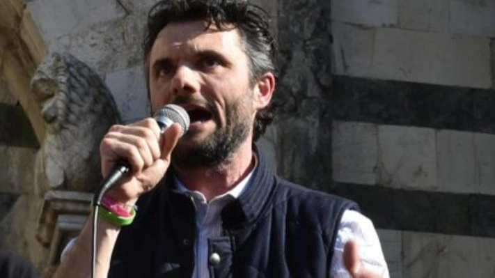 Scuole a rischio tagli È scontro tra Pd e FdI Scuole a rischio tagli È scontro tra Pd e FdI