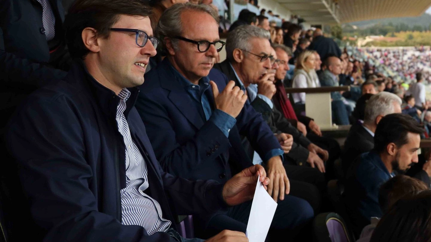 Il sindaco Dario Nardella e Andrea Della Valle in tribuna allo stadio Franchi in occasione di Fiorentina-Cagliari