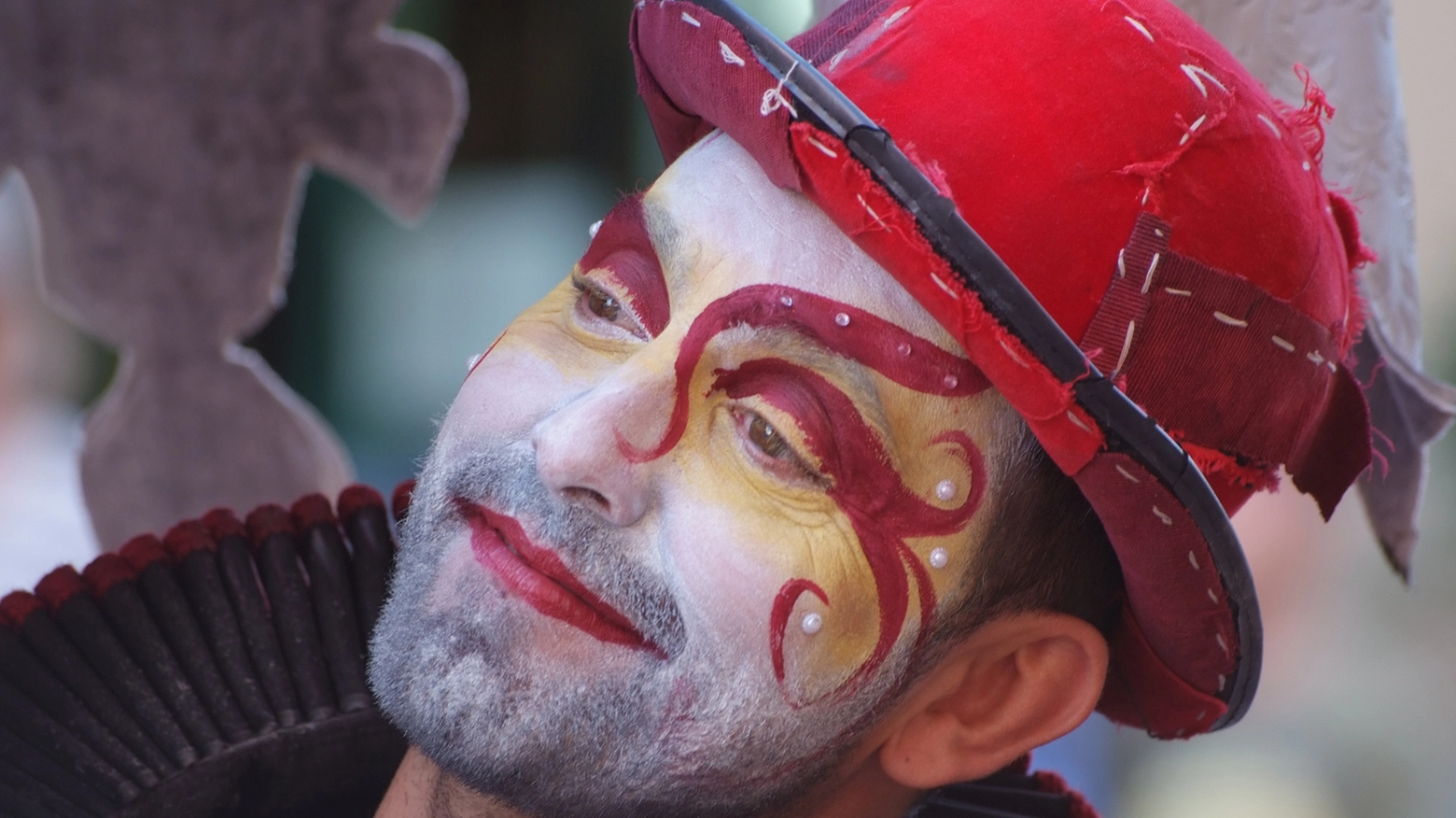 Personaggi del circo sabato a San Giovanni Valdarno