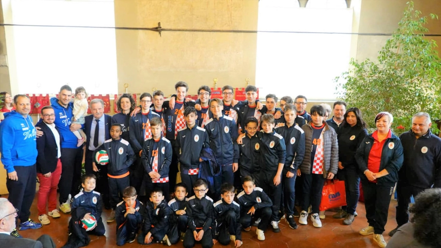 Al decimo anno di vita, il sodalizio sceglie di disputare il campionato regionale toscano. Una squadra giovane, in collaborazione con Prato