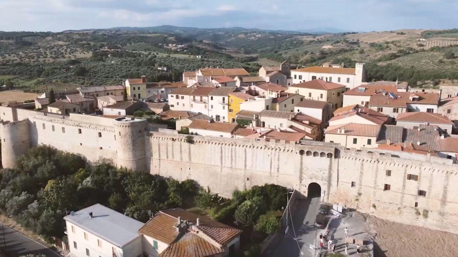 Magliano alla mostra del Cinema Un corto mette in vetrina il borgo Magliano alla mostra del Cinema Un corto mette in vetrina il borgo