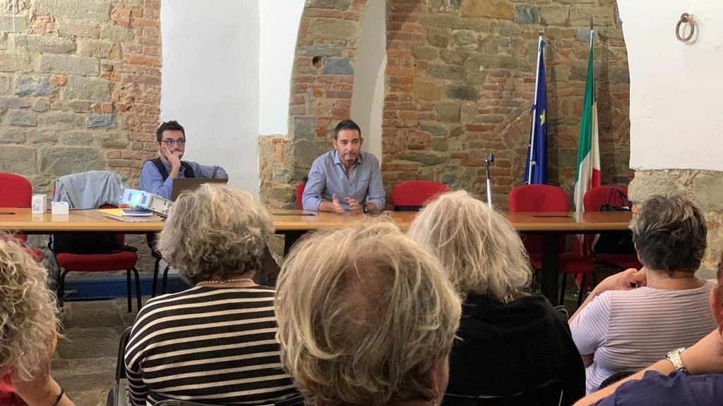 Raccolta rifiuti. Cambio servizio. Oggi la riunione Raccolta rifiuti. Cambio servizio. Oggi la riunione