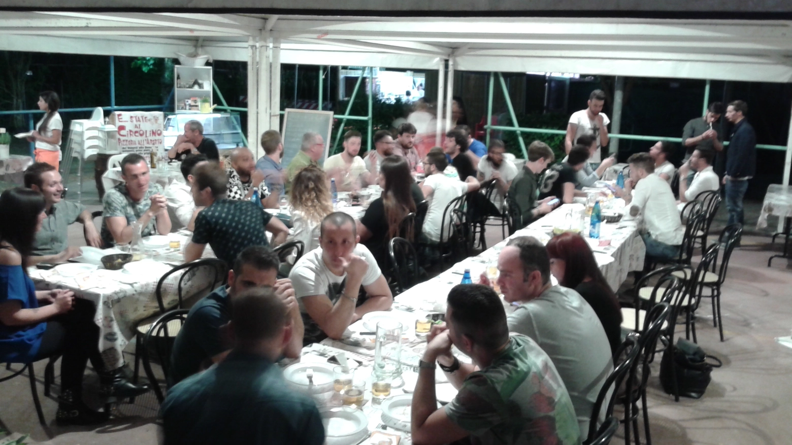 Una cena al circolo Rinascita a San Piero a Ponti