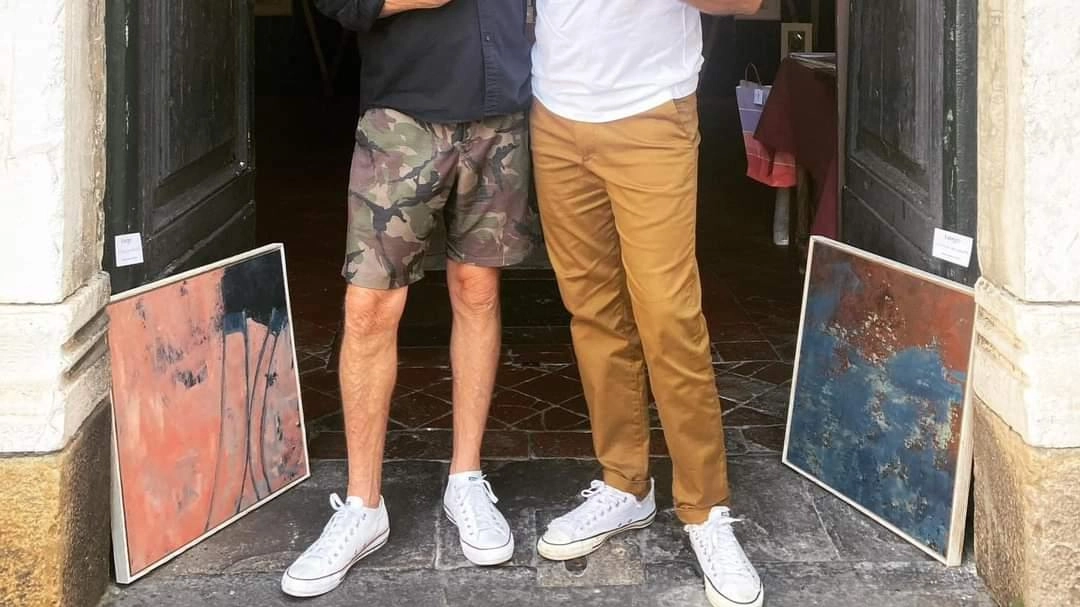 Il batterista dei Sex Pistols è tornato in città come turista Il batterista dei Sex Pistols è tornato in città come turista