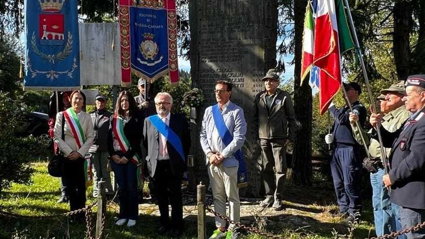 Cerimonia per ricordare i caduti militari al Passo del Brattello Cerimonia per ricordare i caduti militari al Passo del Brattello