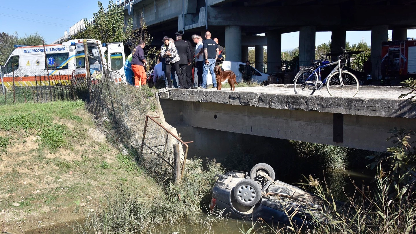I soccorsi in via delle Lame a Stagno  (Foto Novi)