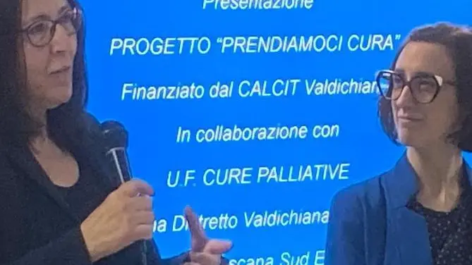"Prendiamoci cura" del Calcit Così il sostegno ai caregiver L’Asl promuove il progetto "Prendiamoci cura" del Calcit Così il sostegno ai caregiver L’Asl promuove il progetto