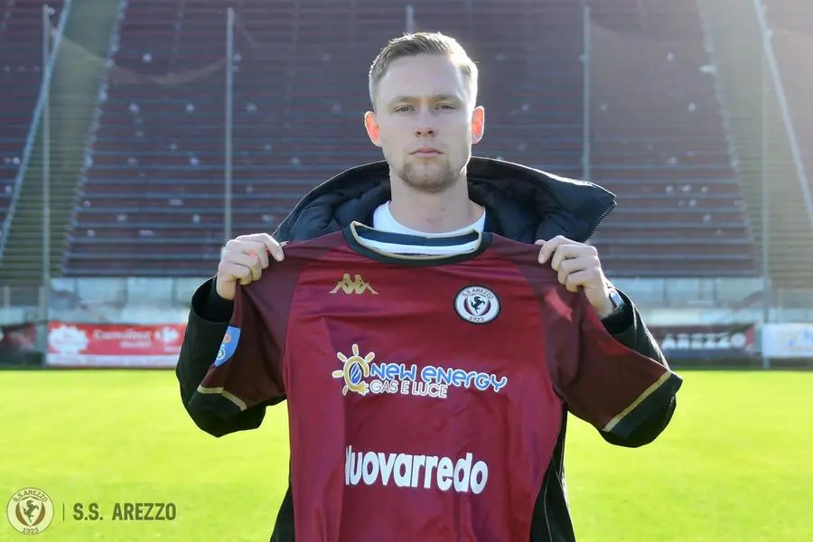 L'olandese dell'Arezzo: ufficiale l'acquisto di Junior van der Velden