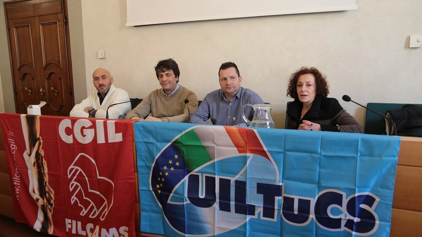 La conferenza stampa dei sindacati (foto Edoardo Abruzzese/New Pressphoto)