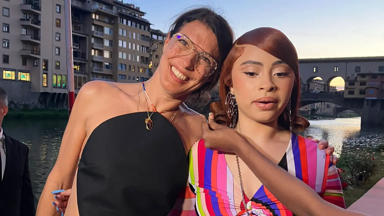 Camille Miceli, direttrice creativa Pucci, con la rapper Ice Spice