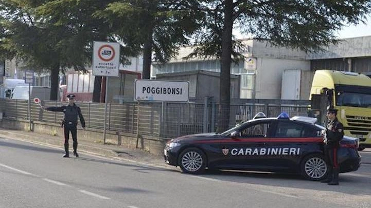Rapina in ferramenta: un arresto Rapina in ferramenta: un arresto