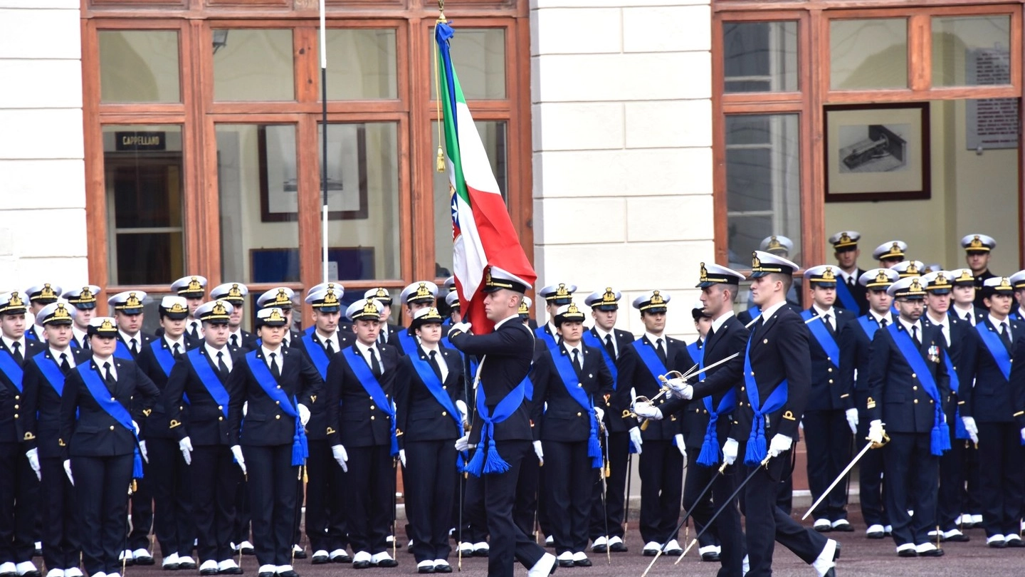 Accademia Navale di Livorno: un momento della cerimonia del giuramento (Foto Novi)