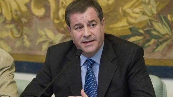 Multe, bagarre in aula I controlli dei vigili costano da soli 23 milioni Aumento del 600% Multe, bagarre in aula I controlli dei vigili costano da soli 23 milioni Aumento del 600%