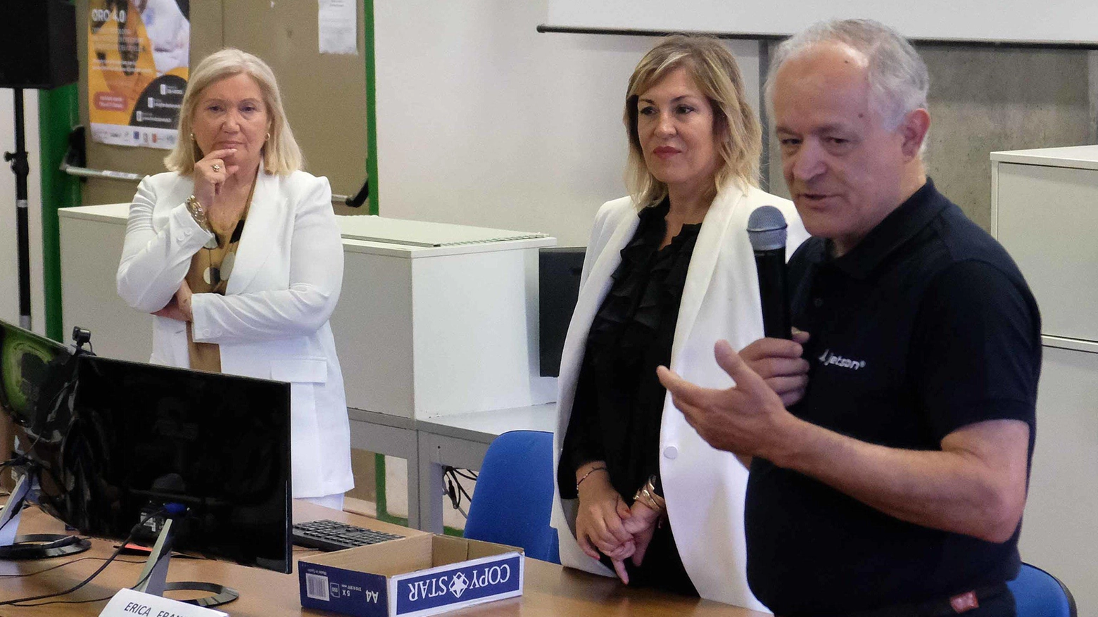 Laboratori a scuola come in fabbrica  Il corso orafi col Pnrr torna a volare  Pressing industriali: "Il lavoro c’è"