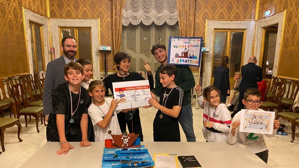 Eureka! È vero funziona  Il premio di “Lume“  va alla primaria Nardi  e al pesce palla Alfredo