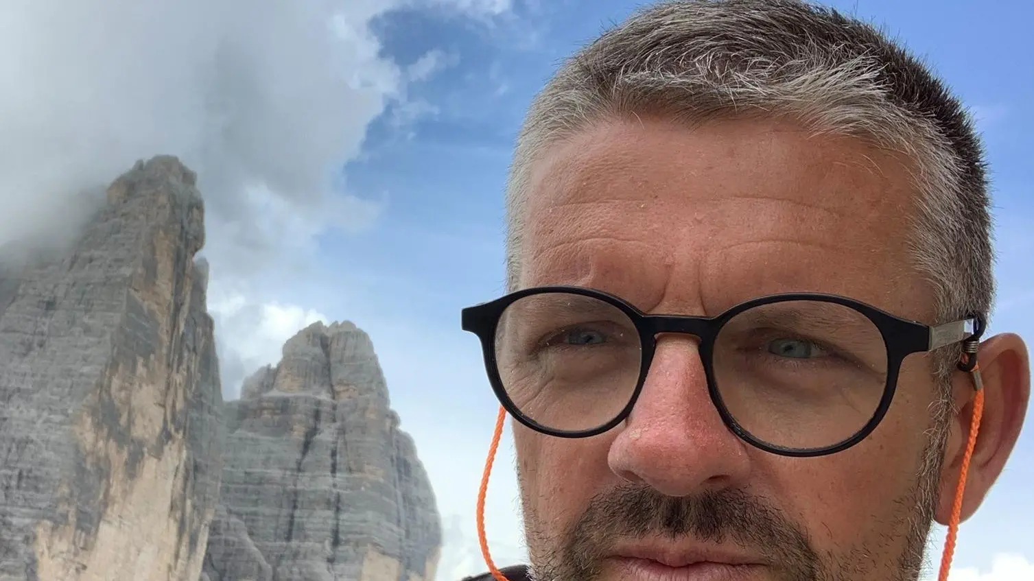 Pedone travolto dall’auto, oggi l’ultimo saluto a Marco Burgalassi Pedone travolto dall’auto, oggi l’ultimo saluto a Marco Burgalassi