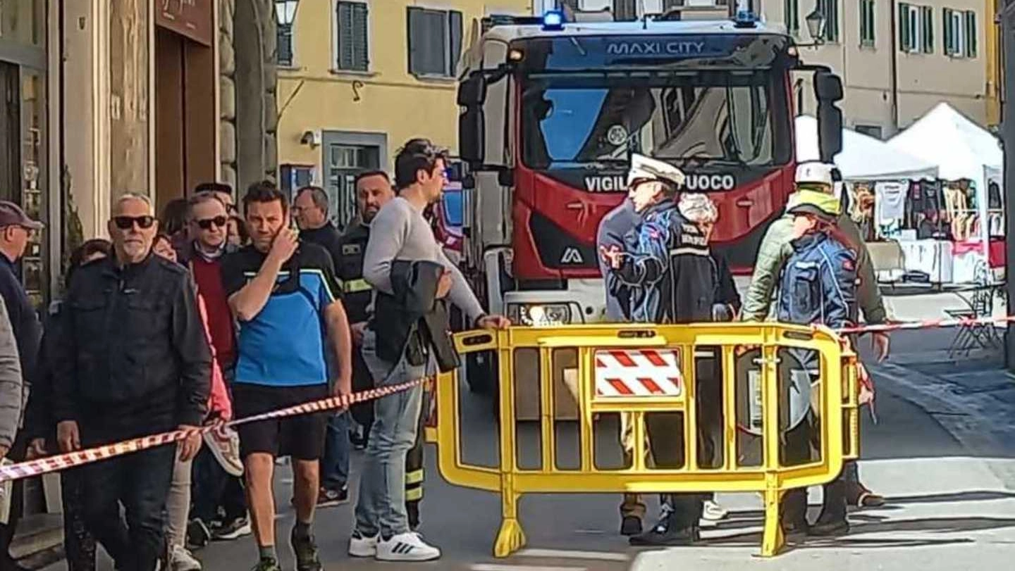 L'intervento dei vigili del fuoco L'intervento dei vigili del fuoco