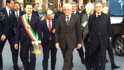 Mattarella con il sindaco Nardella, il presidente della Regione Rossi e il prefetto Varratta
