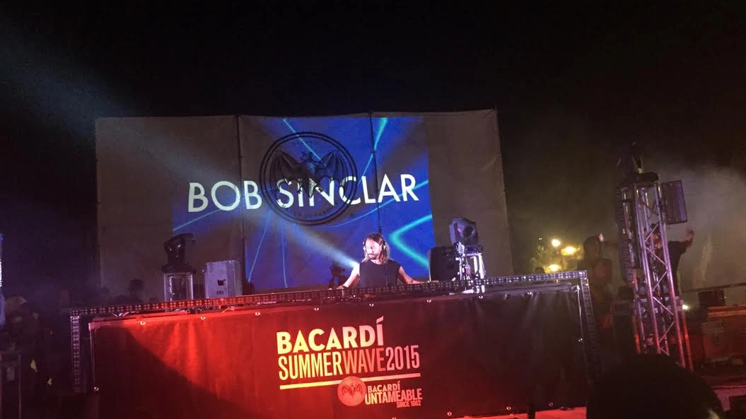 Il palco e Bob Sinclar