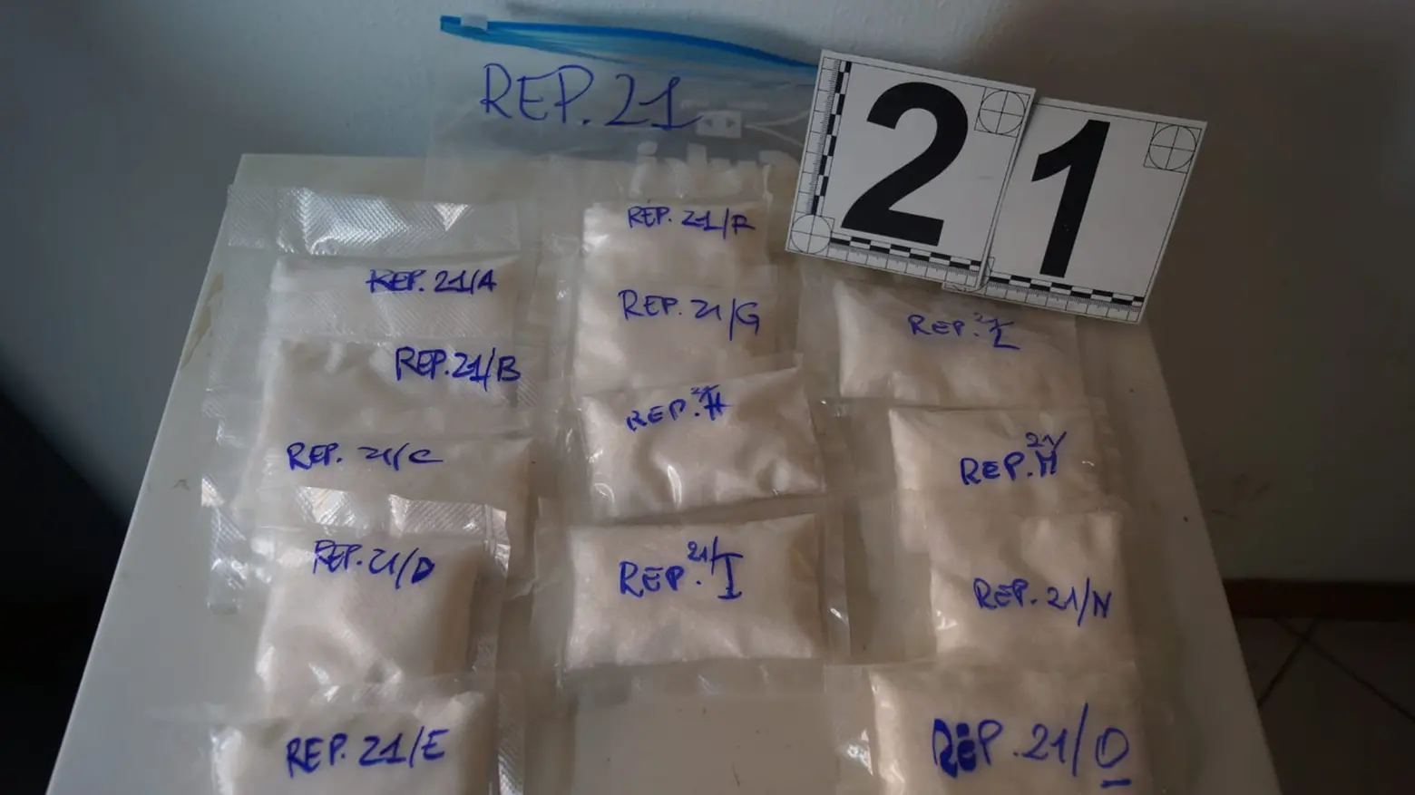 Parte della droga sequestrata Parte della droga sequestrata