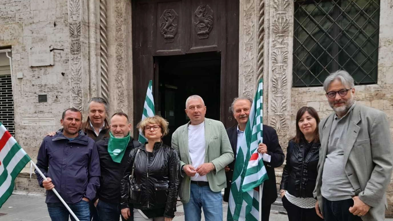 Lavoratori “protagonisti“ Raccolta firme Lavoratori “protagonisti“ Raccolta firme