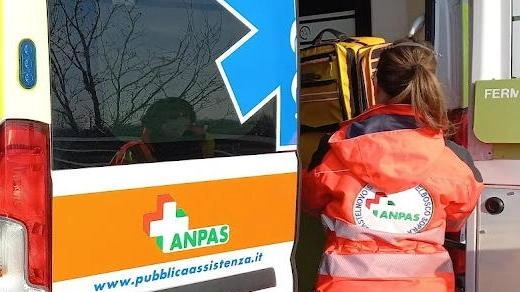 Baby calciatore colto da malore. Messaggi di affetto e solidarietà: "Per lui una maglietta speciale" Baby calciatore colto da malore. Messaggi di affetto e solidarietà: "Per lui una maglietta speciale"