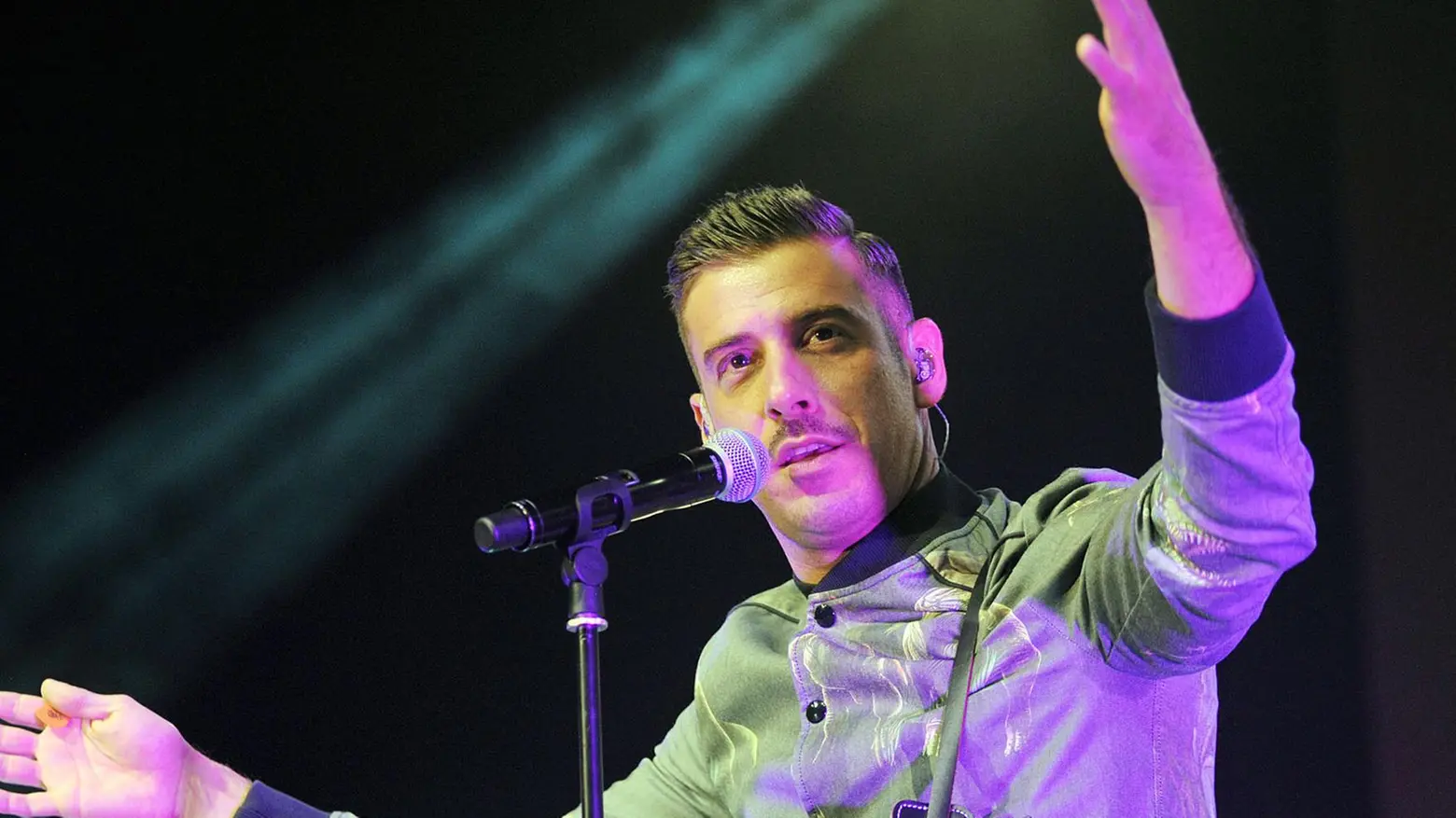 Gabbani Il ritorno del... bravo presentatore Gabbani Il ritorno del... bravo presentatore