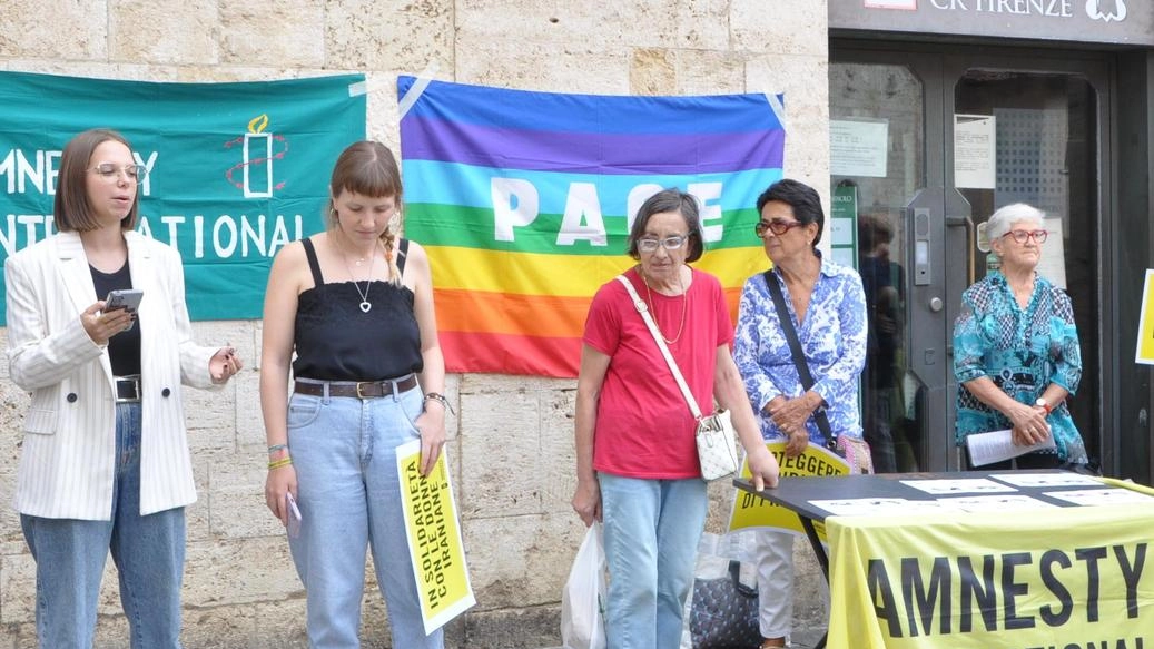

In Massa Marittima: letture e petizione per i diritti delle donne in Iran