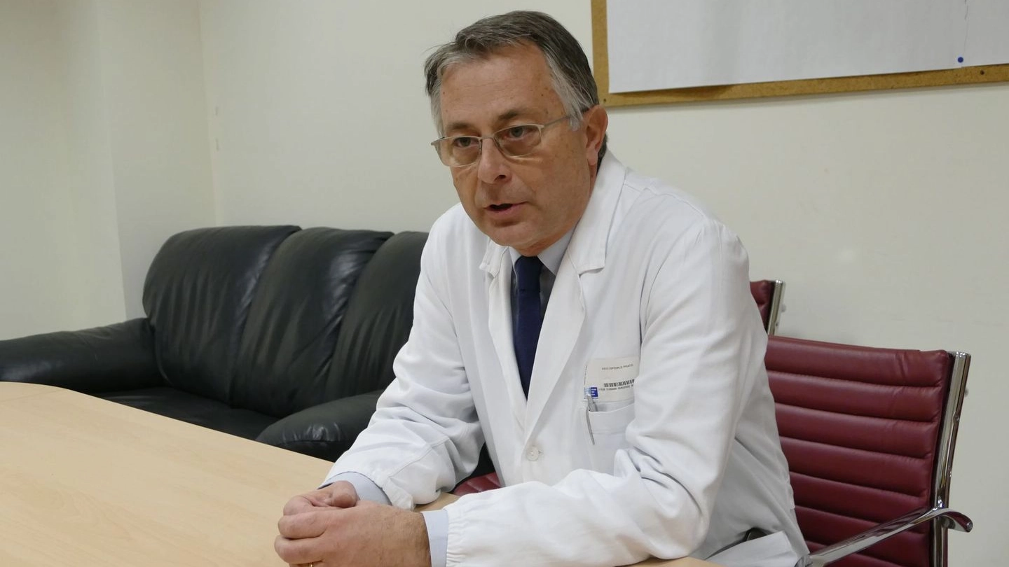 Guglielmo Consales, primario di terapia intensiva dell'ospedale di Prato (Foto Attalmi)