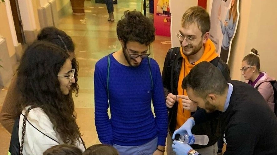 Torna “Sharper“: la scienza fa spettacolo a Perugia e Terni Torna “Sharper“: la scienza fa spettacolo a Perugia e Terni