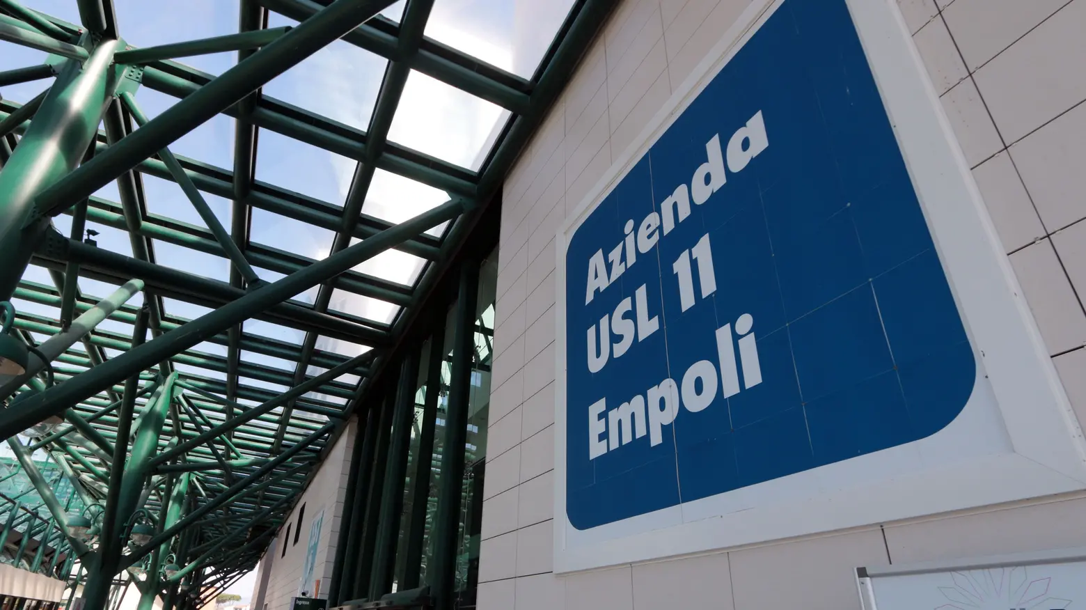 Empoli, l'ingresso dell'ospedale San Giuseppe (foto Germogli) Empoli, l'ingresso dell'ospedale San Giuseppe (foto Germogli)