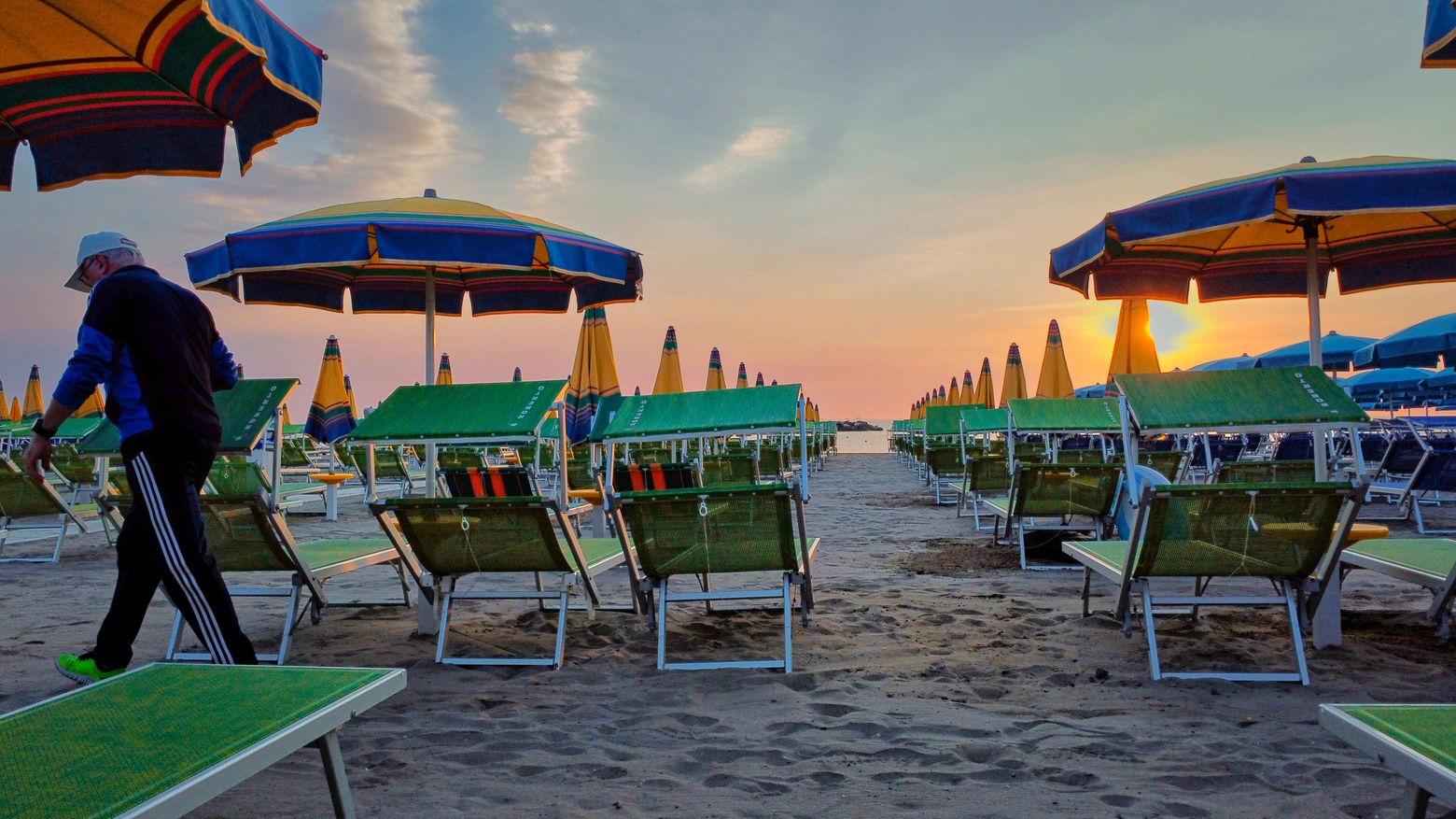 Una spiaggia Una spiaggia