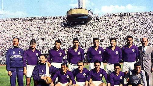 Una formazione della Fiorentina che vinse il primo scudetto viola