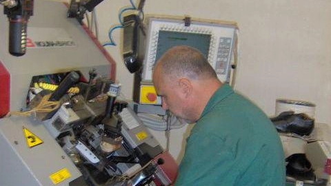 Calzaturiero, avanti a piccoli passi In ripresa c’è la scarpa in pelle "Ancora ragioni di preoccupazione" Calzaturiero, avanti a piccoli passi In ripresa c’è la scarpa in pelle "Ancora ragioni di preoccupazione"