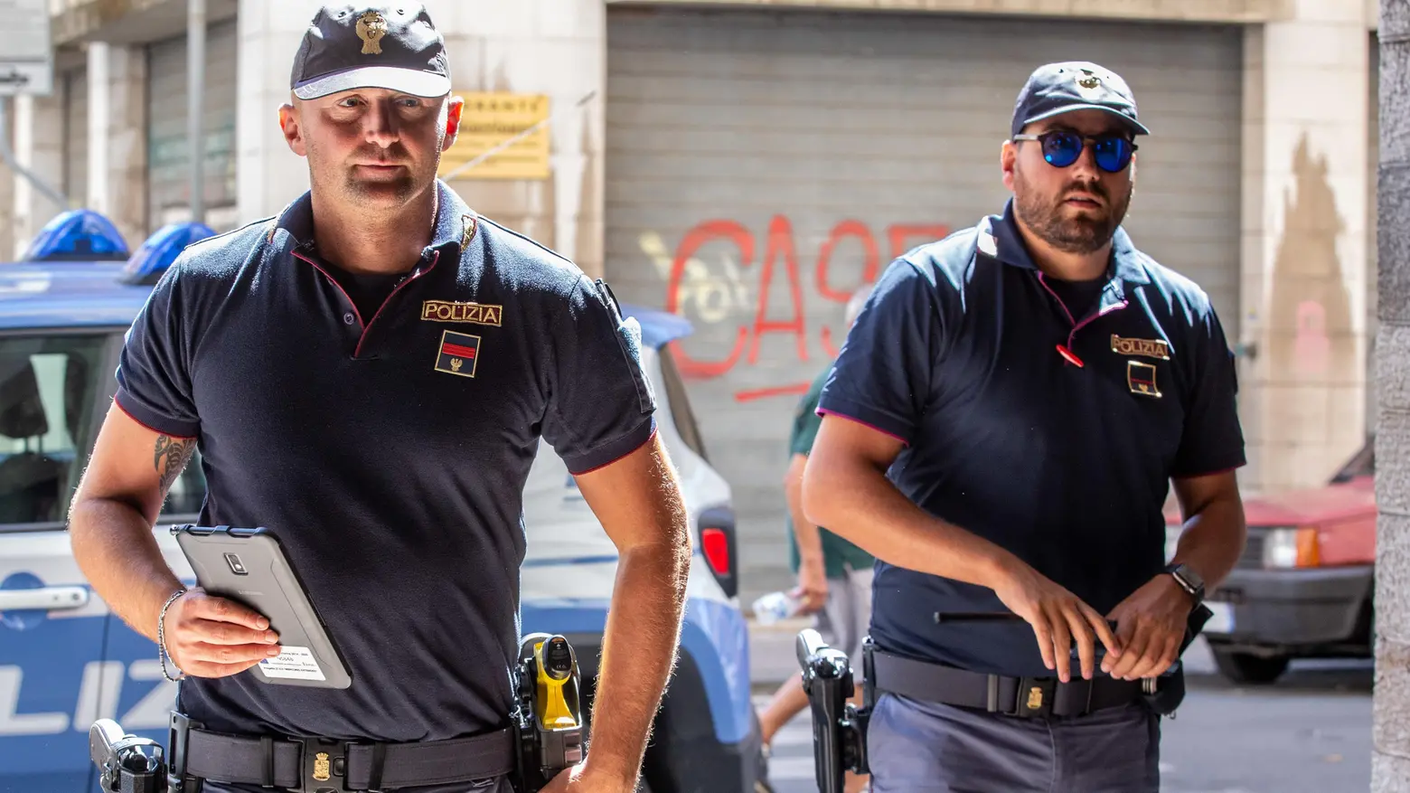 Si avvicina alla moglie nonostante il divieto Scattano i domiciliari Si avvicina alla moglie nonostante il divieto Scattano i domiciliari