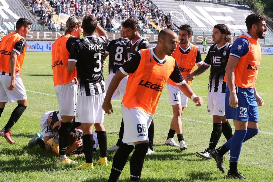 immagine di sfondo 18