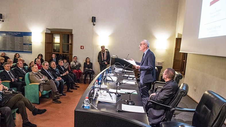 L'opera del presidente Marzio Gabbanini apre una riflessione che impone scelte importanti per l'avvenire del Teatro dello Spirito