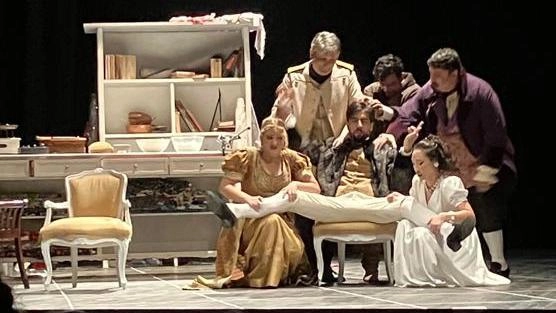 Tripudio a teatro. Rossini conquista la platea degli Animosi. Il ritorno della lirica Tripudio a teatro. Rossini conquista la platea degli Animosi. Il ritorno della lirica