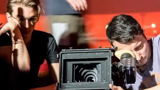 Ragazzi a scuola di cinema Progetto per la Schiaffini Ragazzi a scuola di cinema Progetto per la Schiaffini
