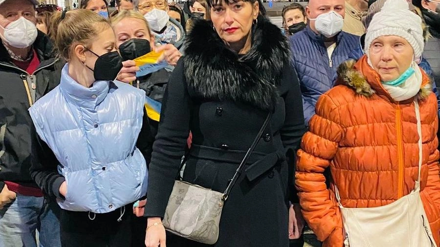 Viktoria Petrova durante la fiaccolata da piazza Saint Bon a piazza Europa 