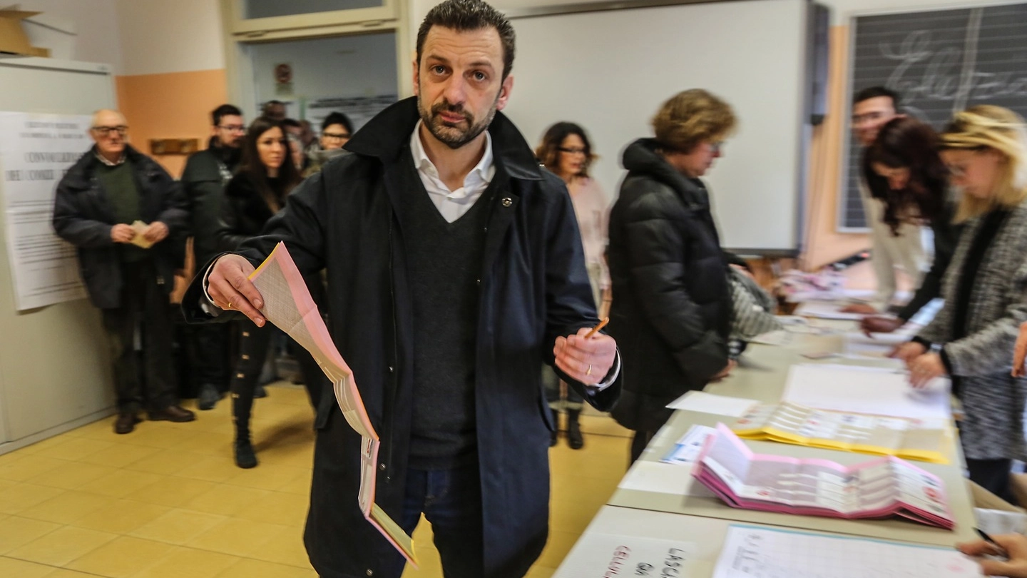 Gabriele Toccafondi al voto alla scuola Cavalcanti di Sesto Fiorentino (foto Germogli)