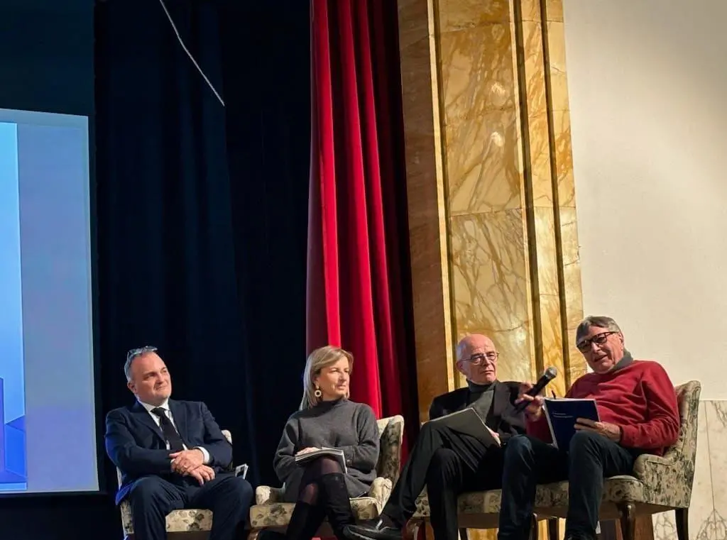 Disoccupazione: numeri in calo. Ma aumenta il divario tra generazioni