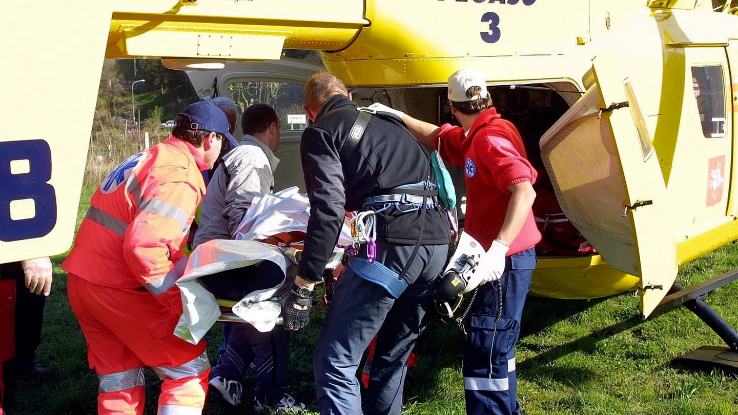 L’elisoccorso è intervenuto a Poggio per soccorrere la donna L’elisoccorso è intervenuto a Poggio per soccorrere la donna