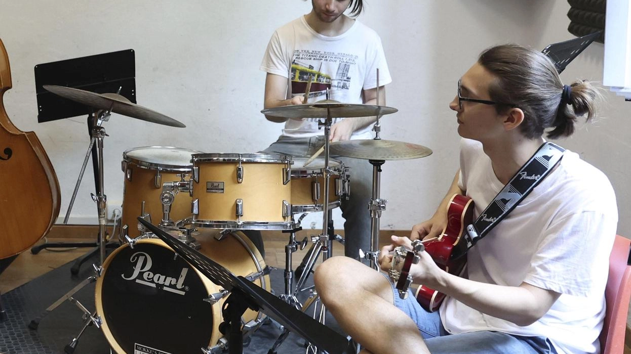 "Risposte certe sulla situazione a Siena Jazz: la Consulta degli studenti parla"
"Risposte certe sulla situazione a Siena Jazz: la Consulta degli studenti parla"