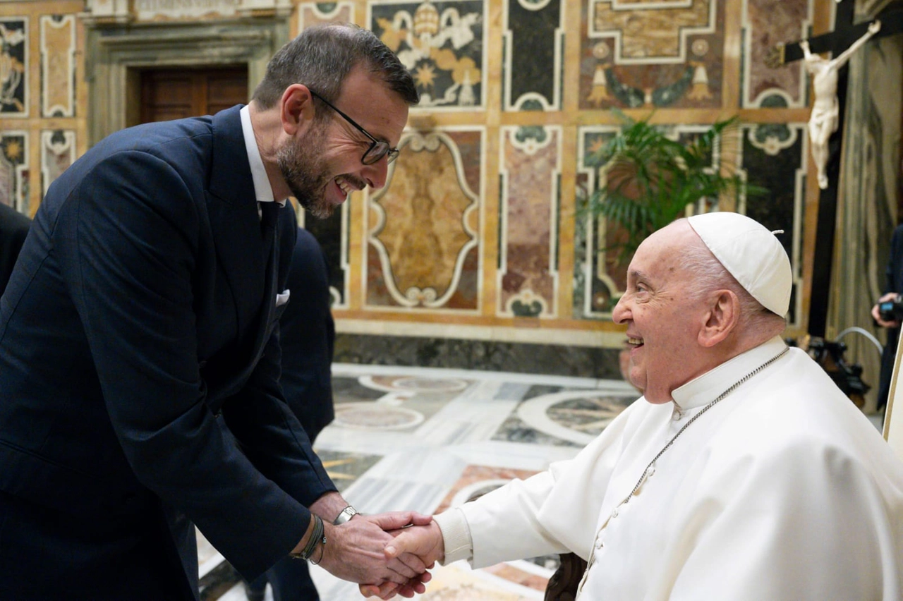 Antonio Mazzeo con papa Francesco