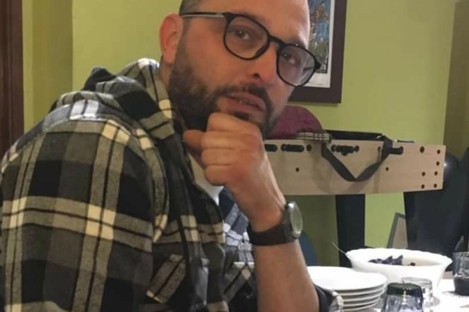 Carlo Solofra, 43 anni, è stato trovato morto
