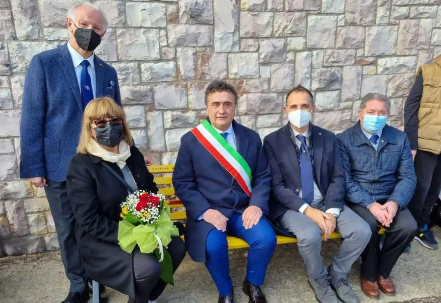 Panchina d’autore contro il bullismo