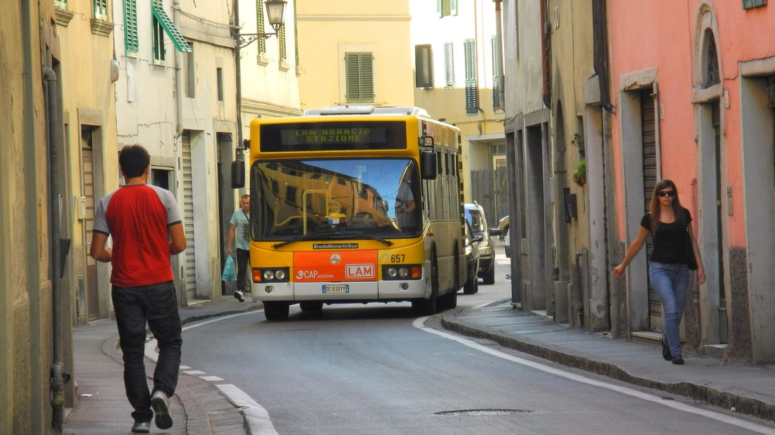Autobus in via Santa Margherita