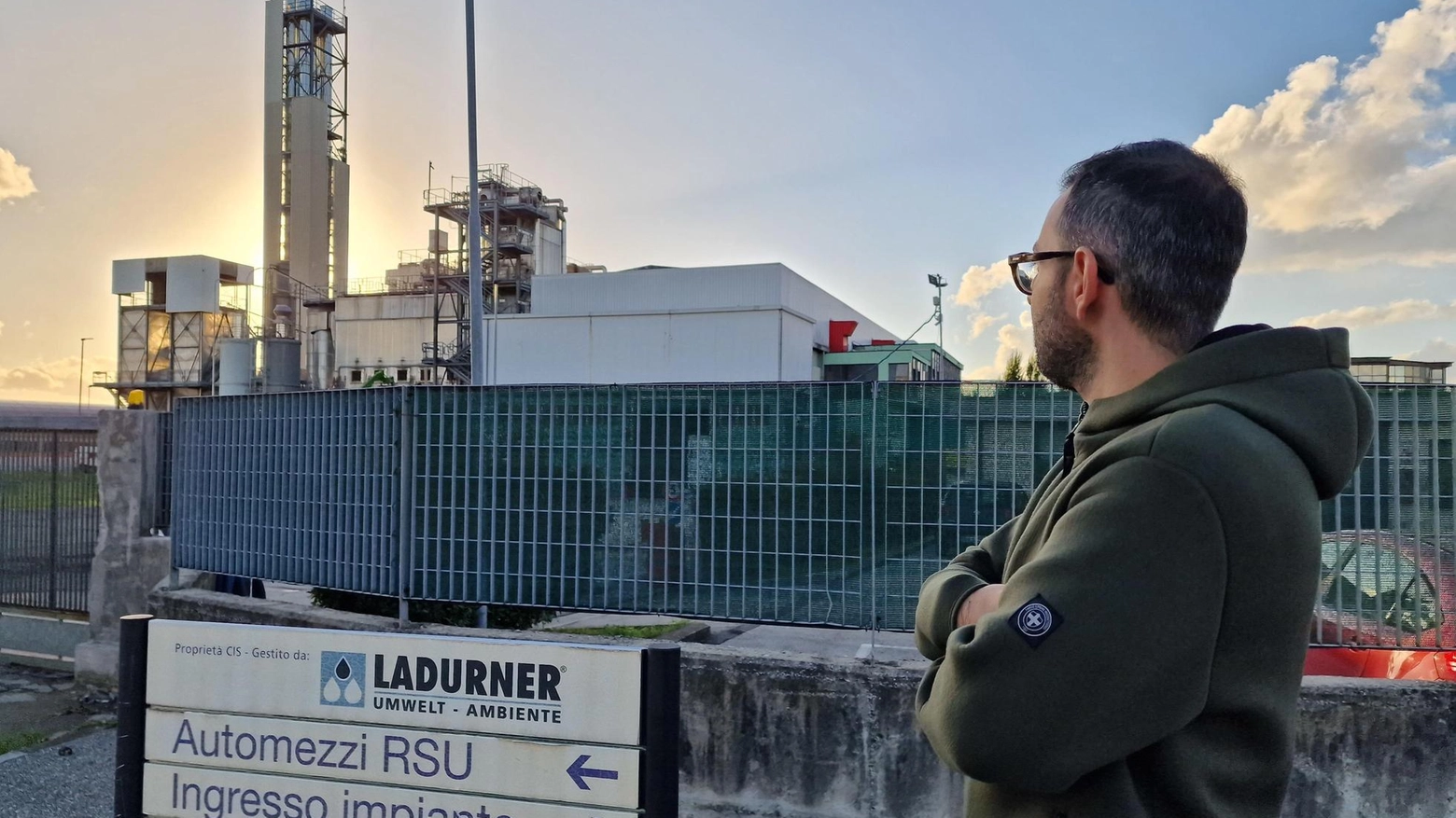 "Stop all’inceneritore". Il consiglio straordinario "Stop all’inceneritore". Il consiglio straordinario