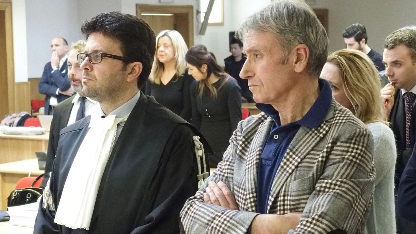 Il procuratore Giuseppe Nicolosi e il pm Lorenzo Gestri (Foto Attalmi)